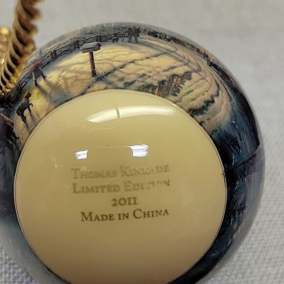 Redlin, Kincade, Bush, Barnhouse art collection items - Picture 16 of 16